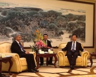 Immagine associata al documento: Vendola a Canton: "La relazione con il Guangdong, scommessa e priorit per noi"