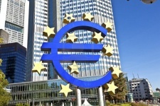 Immagine associata al documento: La BCE annuncia decisioni per rilanciare il credito