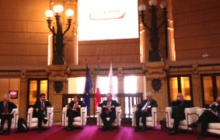 Immagine associata al documento: Camere di commercio, Zanonato a Genova alla 138° assemblea