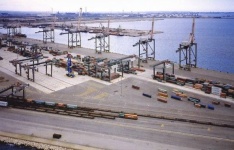 Immagine associata al documento: Via libera a dragaggio porto Taranto. Vendola: "Svolta decisiva, ottima notizia"