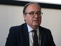 Immagine associata al documento: Leo: ''Firmato con le parti sociali l'accordo per la formazione nell'ambito del contratto di apprendistato''