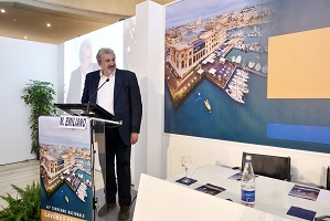 Immagine associata al documento: Lavoro e dignità, a Bari il Convegno Nazionale CSDN, con la partecipazione del presidente Emiliano